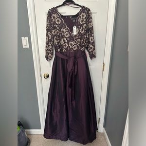 Jessica Howard Eggplant Lace Formal Gown
